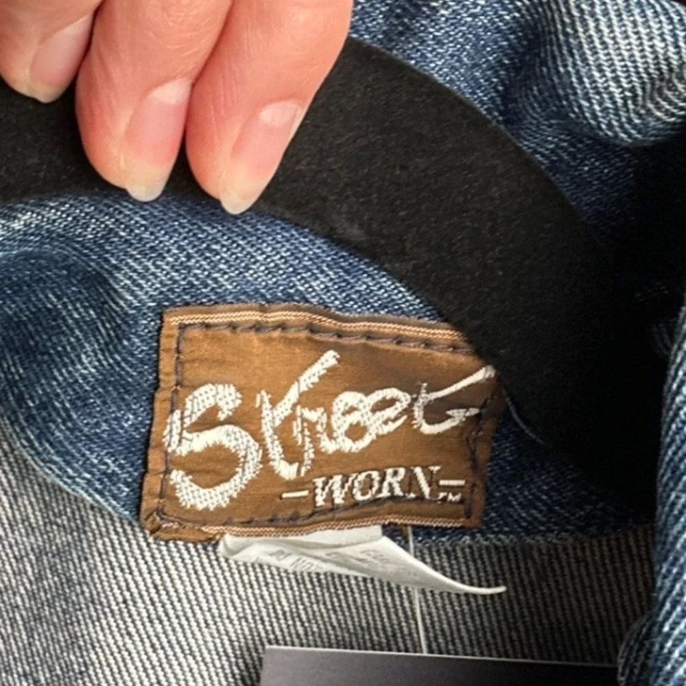 Street Worn authentic late